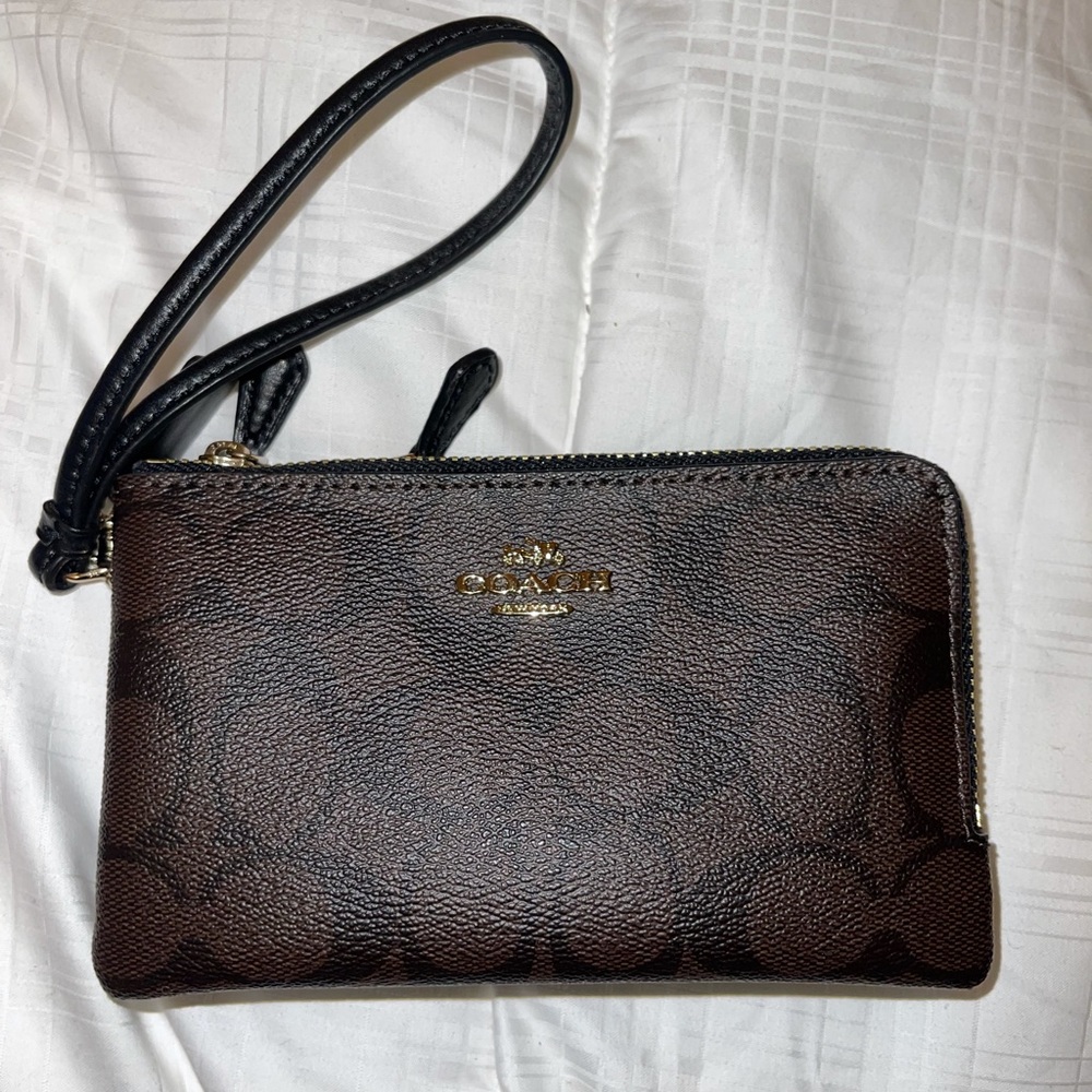 COPY - Coach Women’s Double Zip Wallet